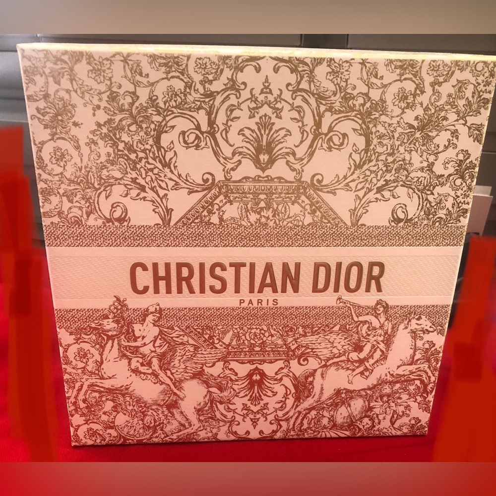 Christian Dior gift box